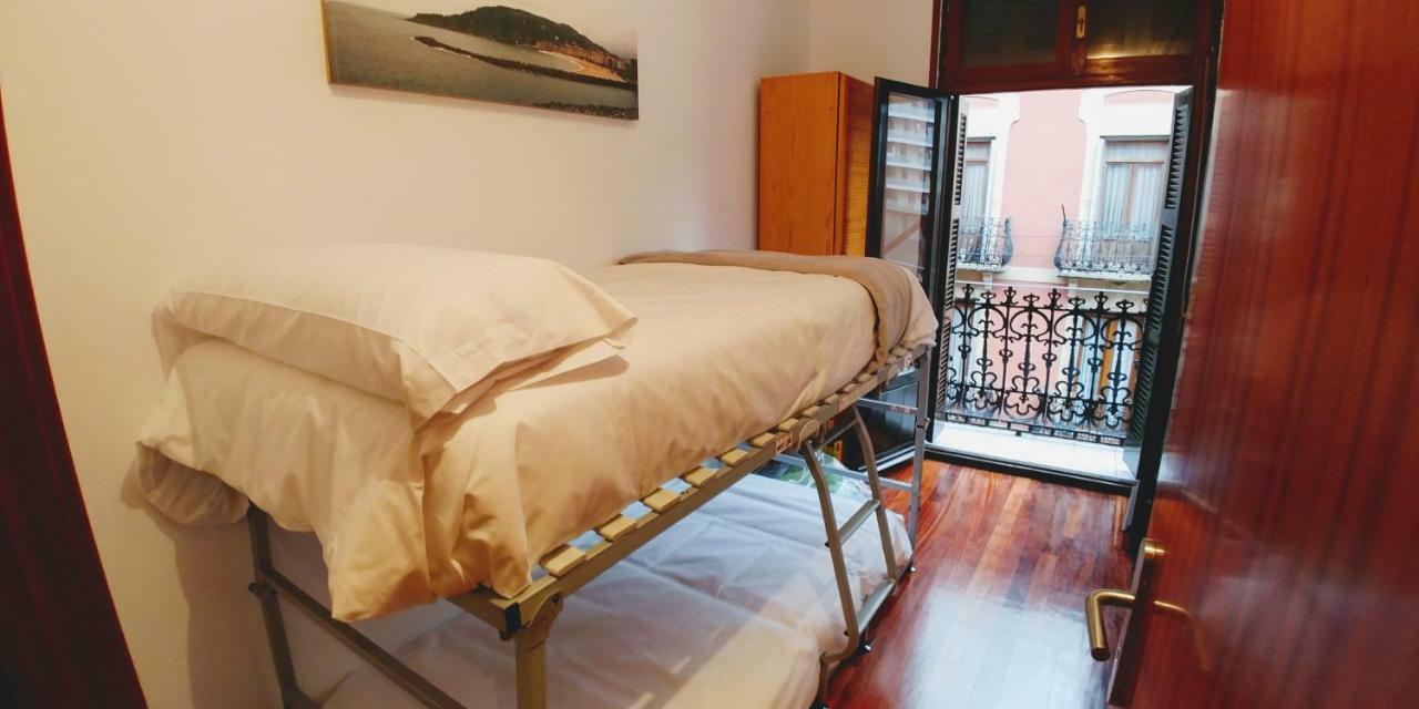 Pension Yoldi San Sebastián Eksteriør bilde