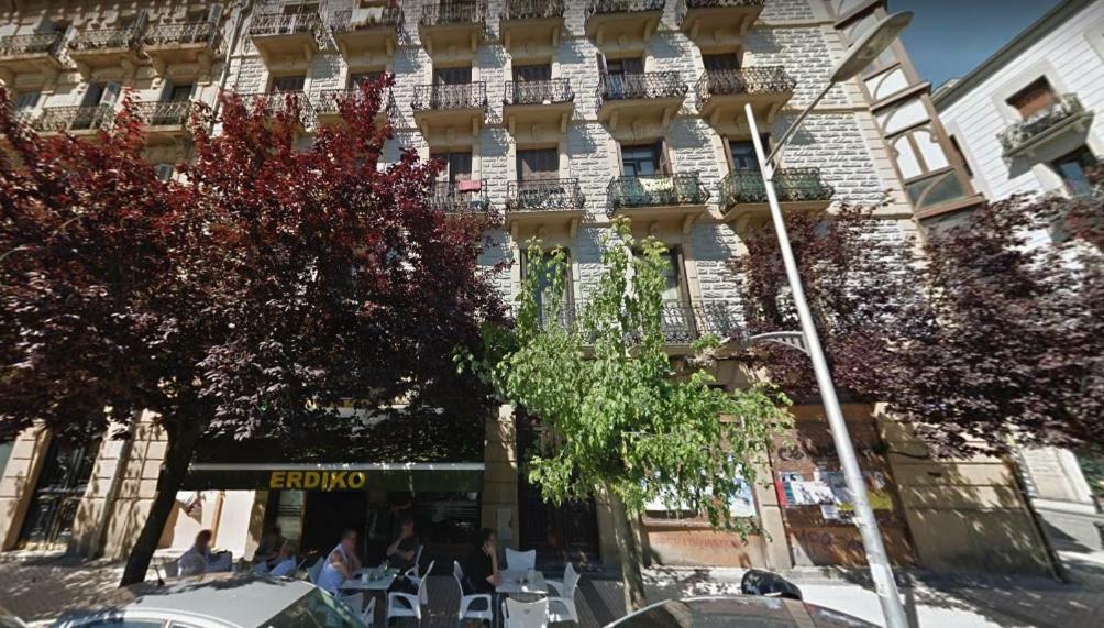 Pension Yoldi San Sebastián Eksteriør bilde